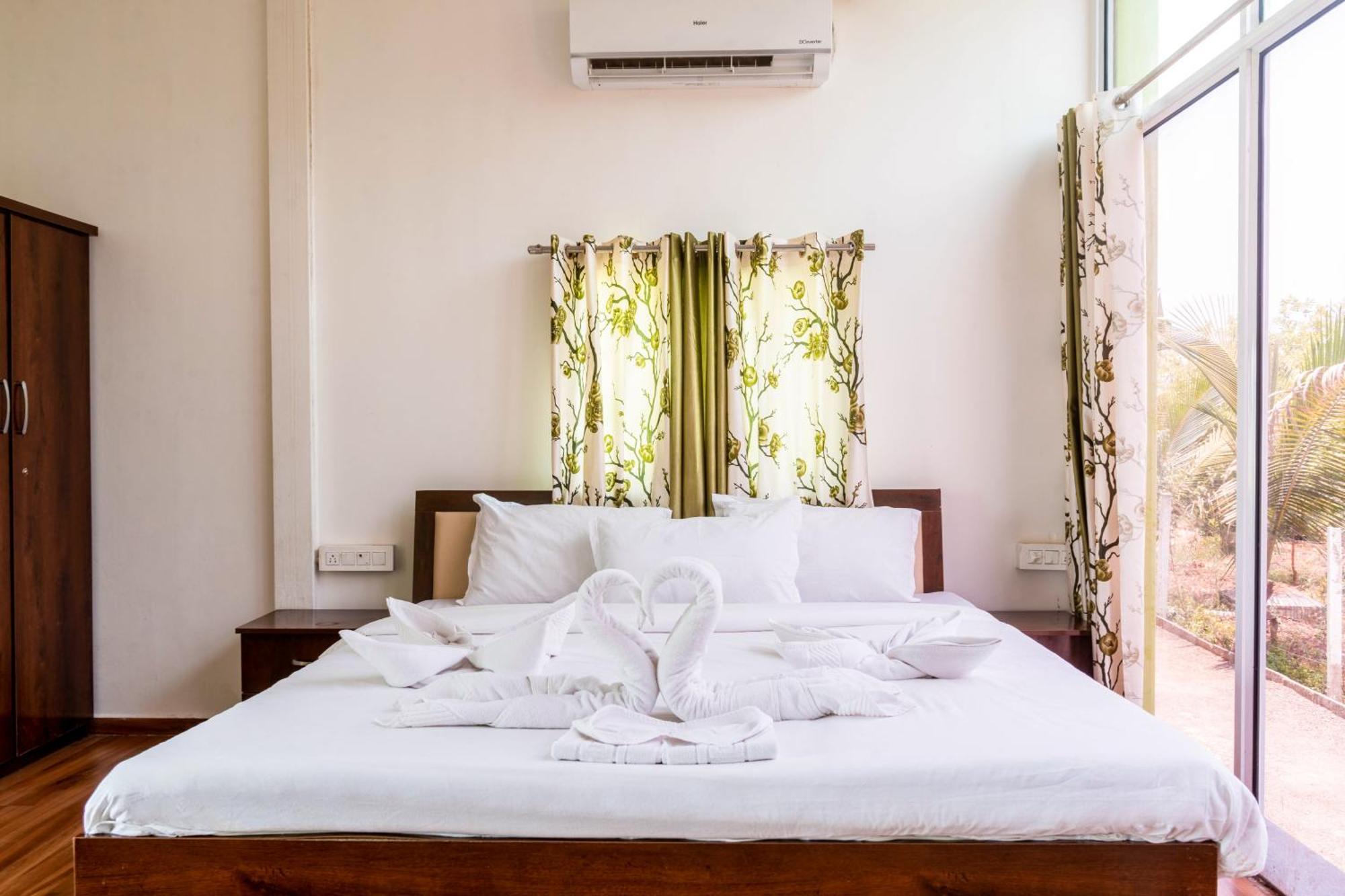 The Riverine Stay By The Lake Igatpuri Exterior photo